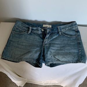 Old Navy ladies shorts size 6